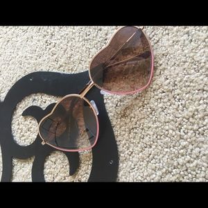 Urban Outfitters heart shaped sunglasses 💗